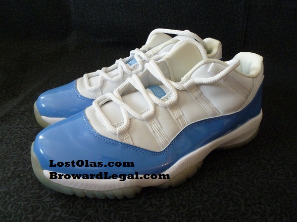 Air Jordan XI (11) Size 12 White/Columbia Blue